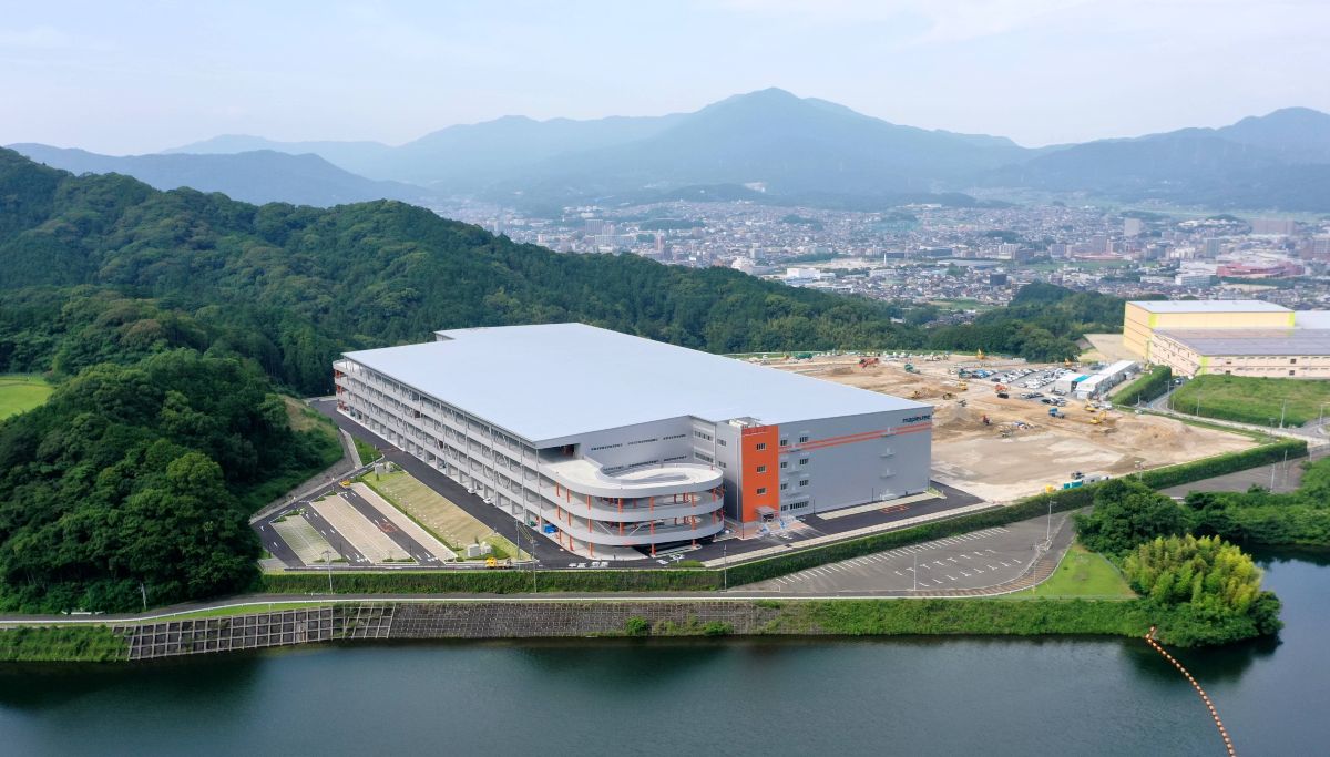 Mapletree Investments makes first foray into logistics real estate